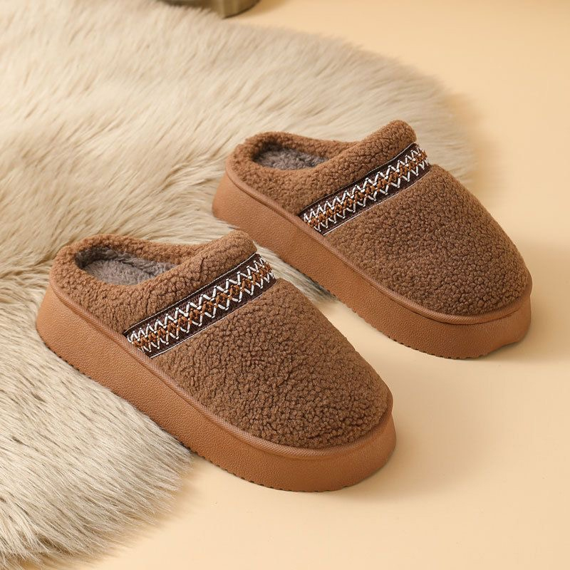 Winter Warm Plush Thick Bottom - Embroidery Yes recension och pris