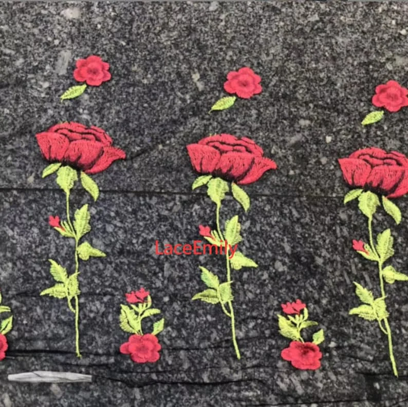 Red Rose Lace Fabric flower em - Embroidery Roses recension och pris