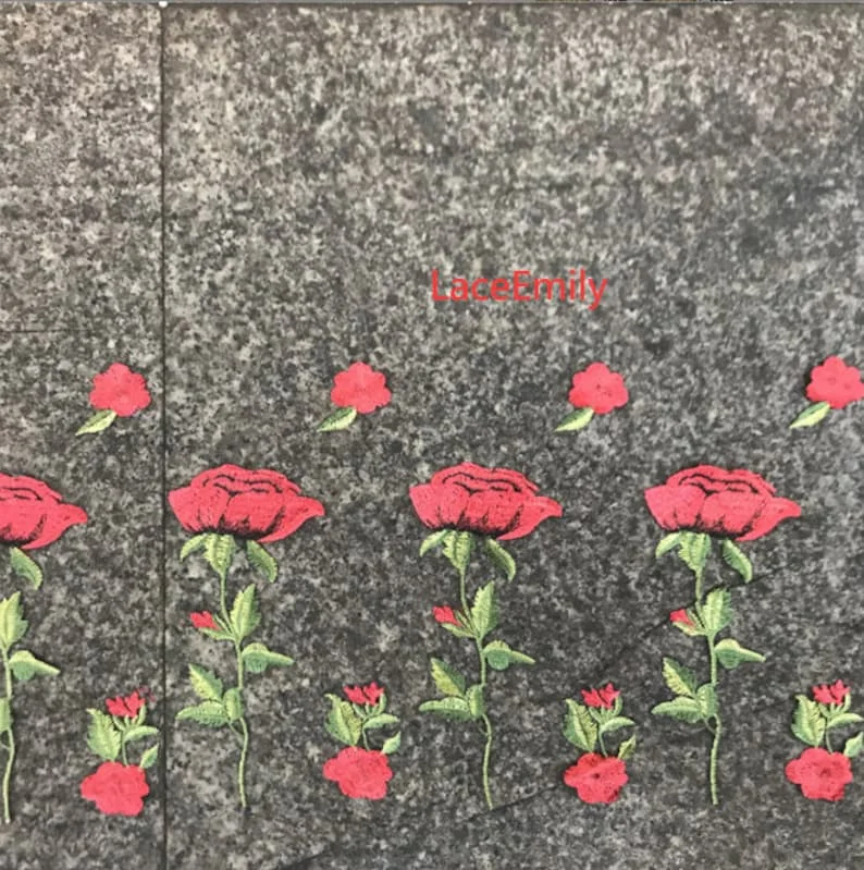Red Rose Lace Fabric flower em - Embroidery Roses recension och pris