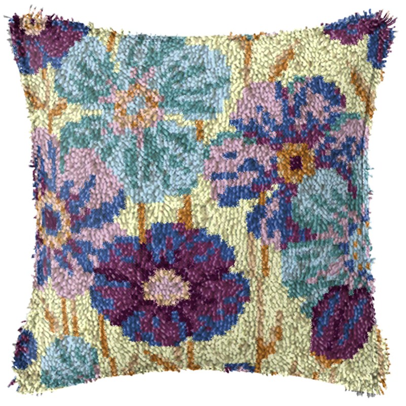 European Retro Flower Latch Ho - Printed Embroidery Kit recension och pris