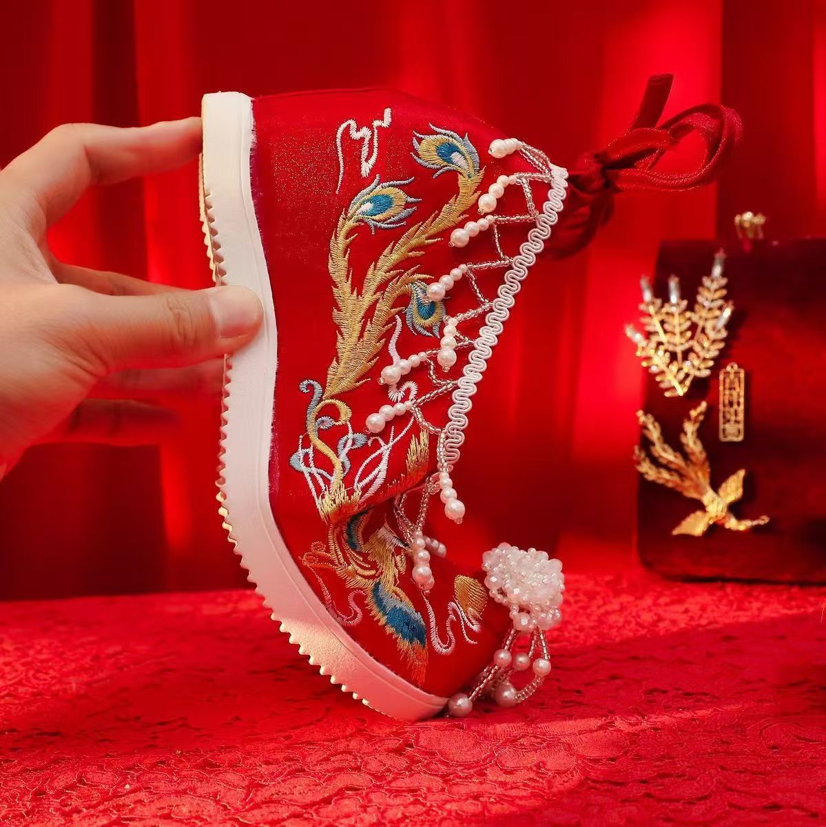 Women New Red Embroidered Wedd - Embroidery Beads recension och pris