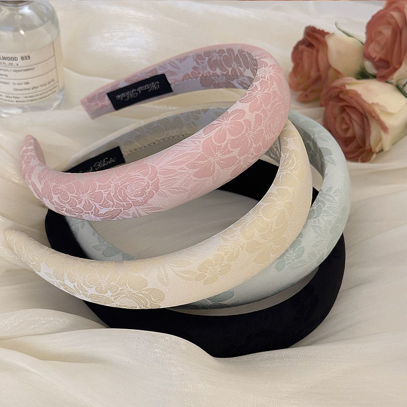 Fashion Women Embroidery Rose  - Embroidery Roses recension och pris
